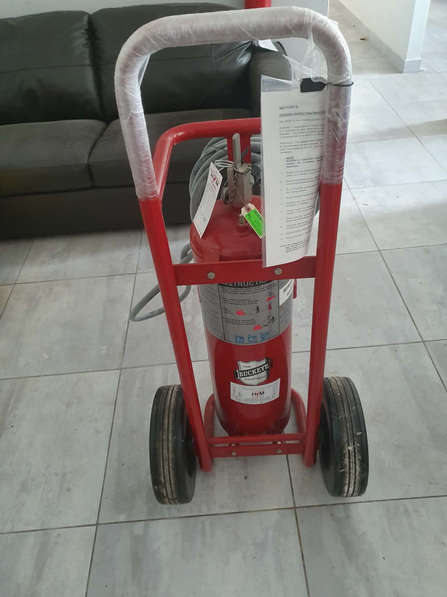 Extintor rodante certificado (wheeled unit)